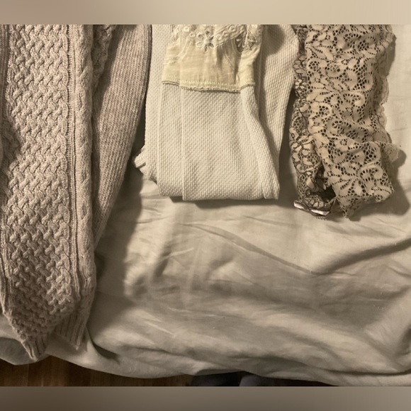 Free People Lace Cuff Long Sleeve Thermal - Picture 4 of 4